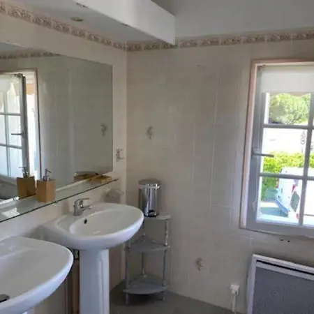 Maison De Ville Rénovée Saint-Georges-d'Oleron