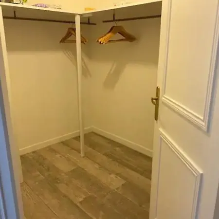 Hébergement de vacances Maison De Ville Rénovée Saint-Georges-d'Oleron